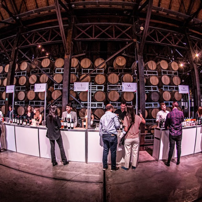 Expo Vinos & Negocios Mendoza 2022, presenta su agenda de actividades.